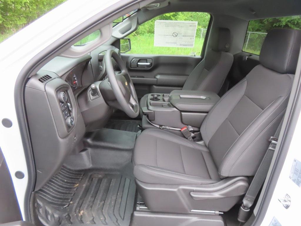 new 2025 Chevrolet Silverado 1500 car, priced at $39,301
