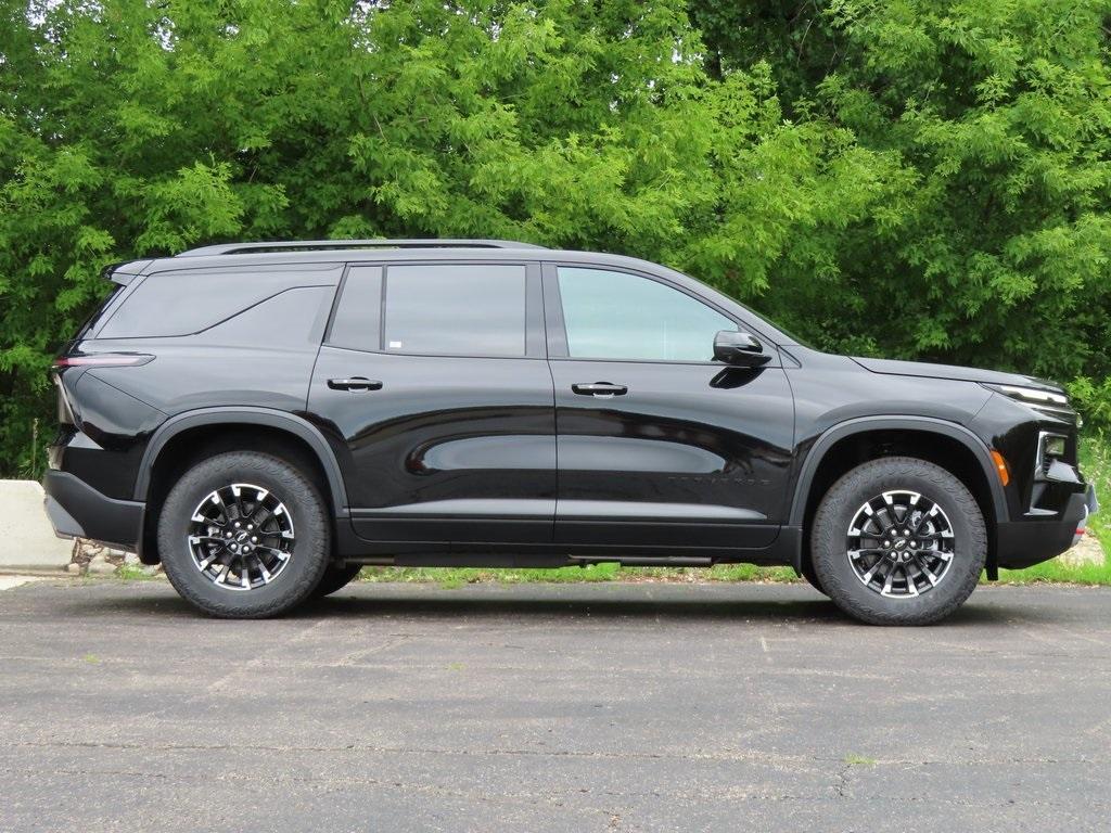 new 2025 Chevrolet Traverse car, priced at $52,736