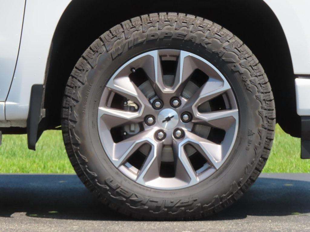 used 2020 Chevrolet Silverado 1500 car, priced at $34,373