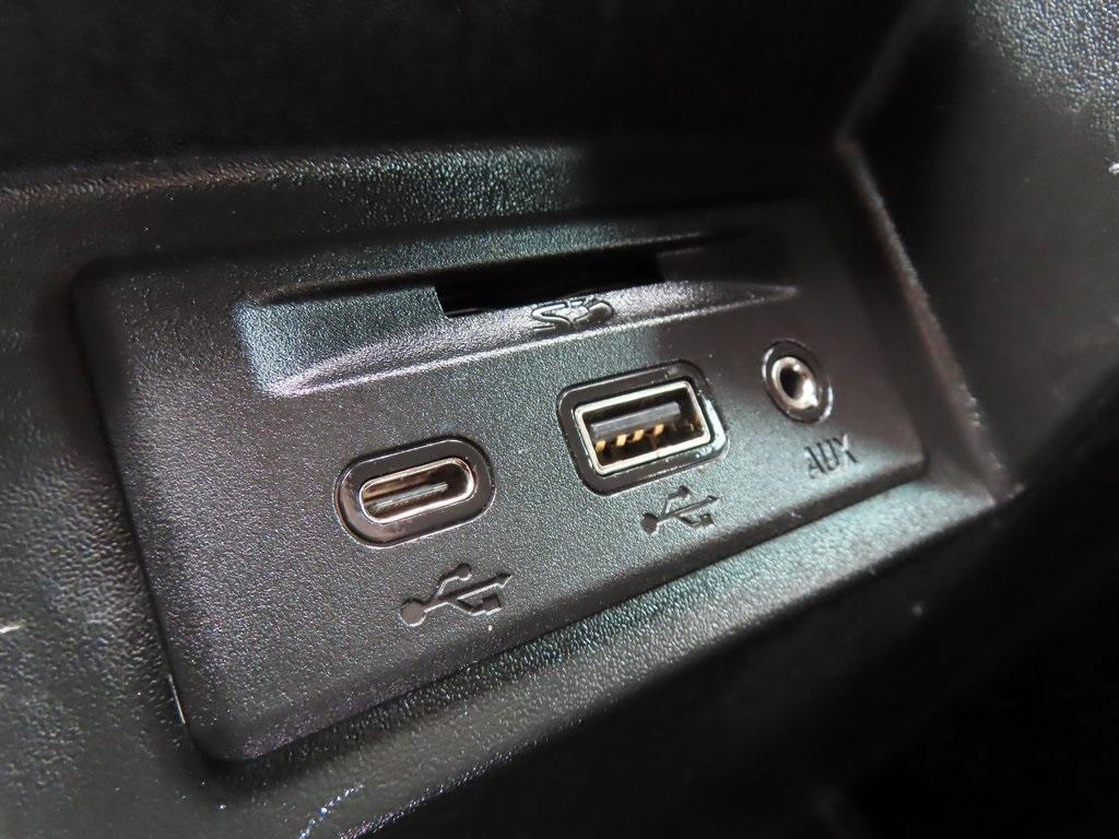 used 2020 Chevrolet Silverado 1500 car, priced at $31,870