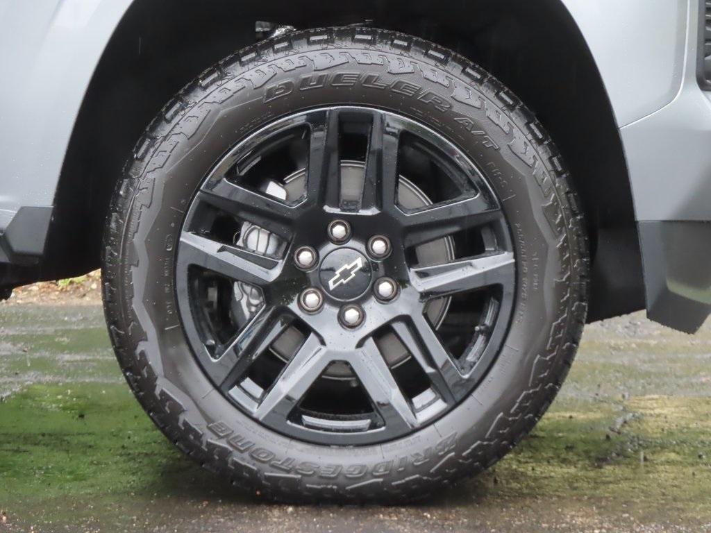 new 2025 Chevrolet Colorado car, priced at $47,266