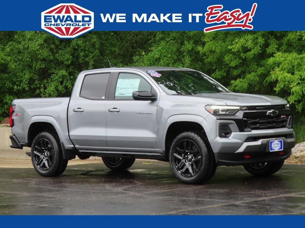 new 2025 Chevrolet Colorado car, priced at $48,250