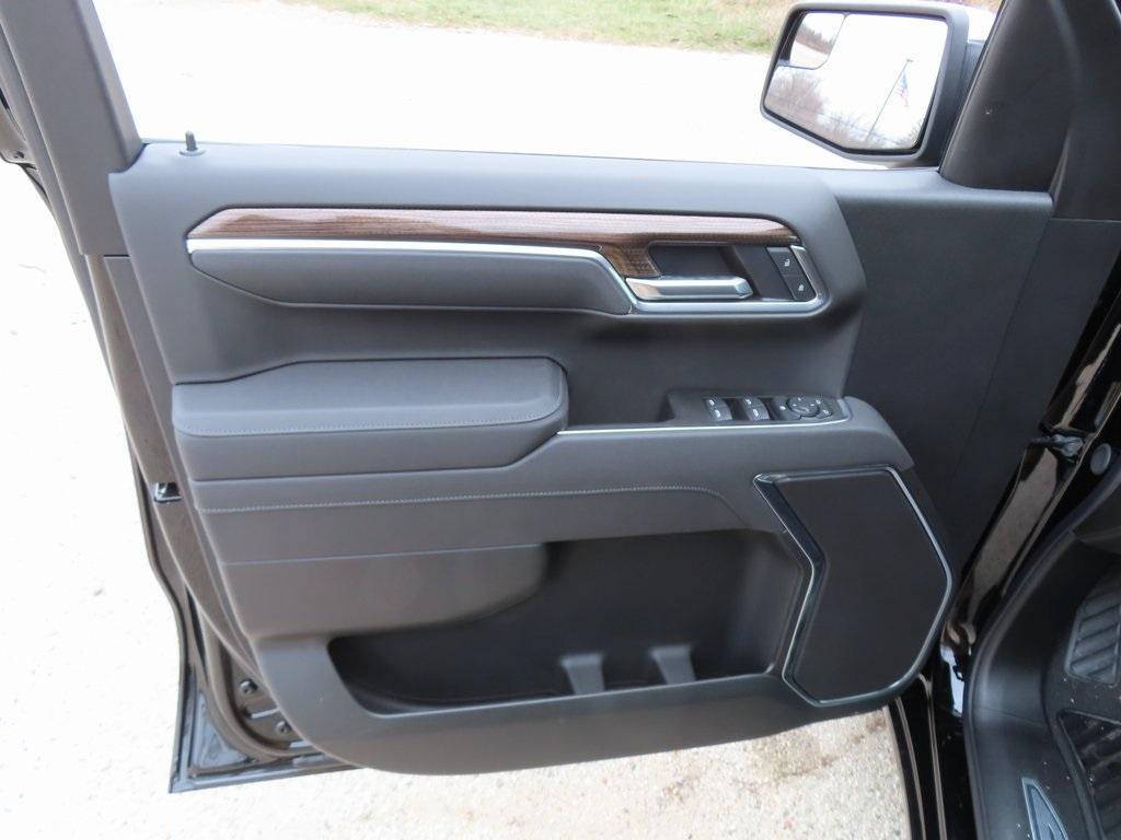 new 2025 Chevrolet Silverado 1500 car, priced at $47,250