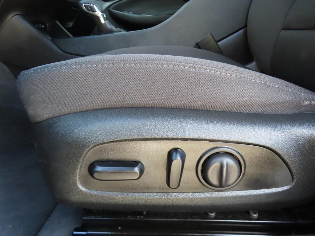 used 2021 Chevrolet Malibu car, priced at $18,350