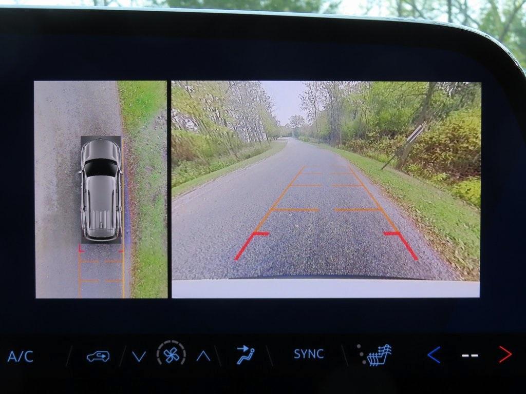 new 2026 Chevrolet Traverse car, priced at $55,325