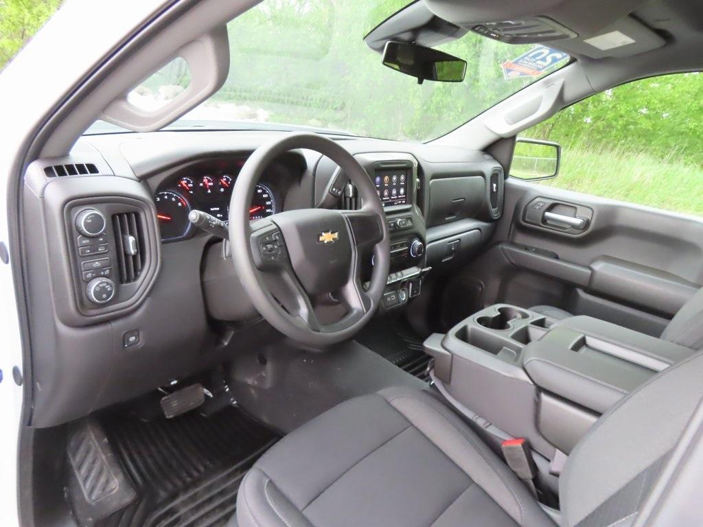new 2025 Chevrolet Silverado 1500 car, priced at $44,927