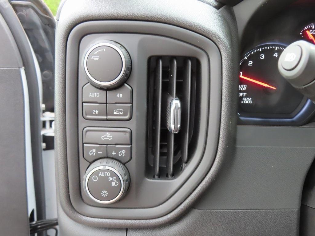 new 2025 Chevrolet Silverado 1500 car, priced at $44,927