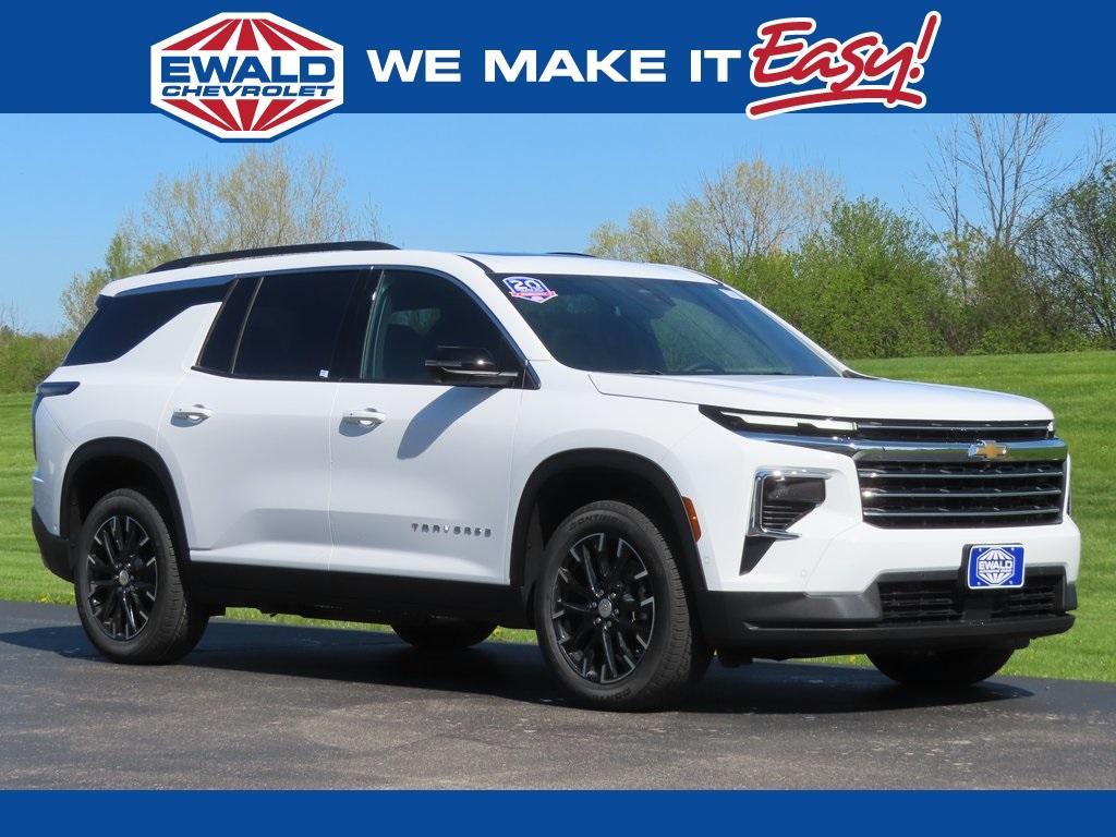 new 2025 Chevrolet Traverse car, priced at $51,380