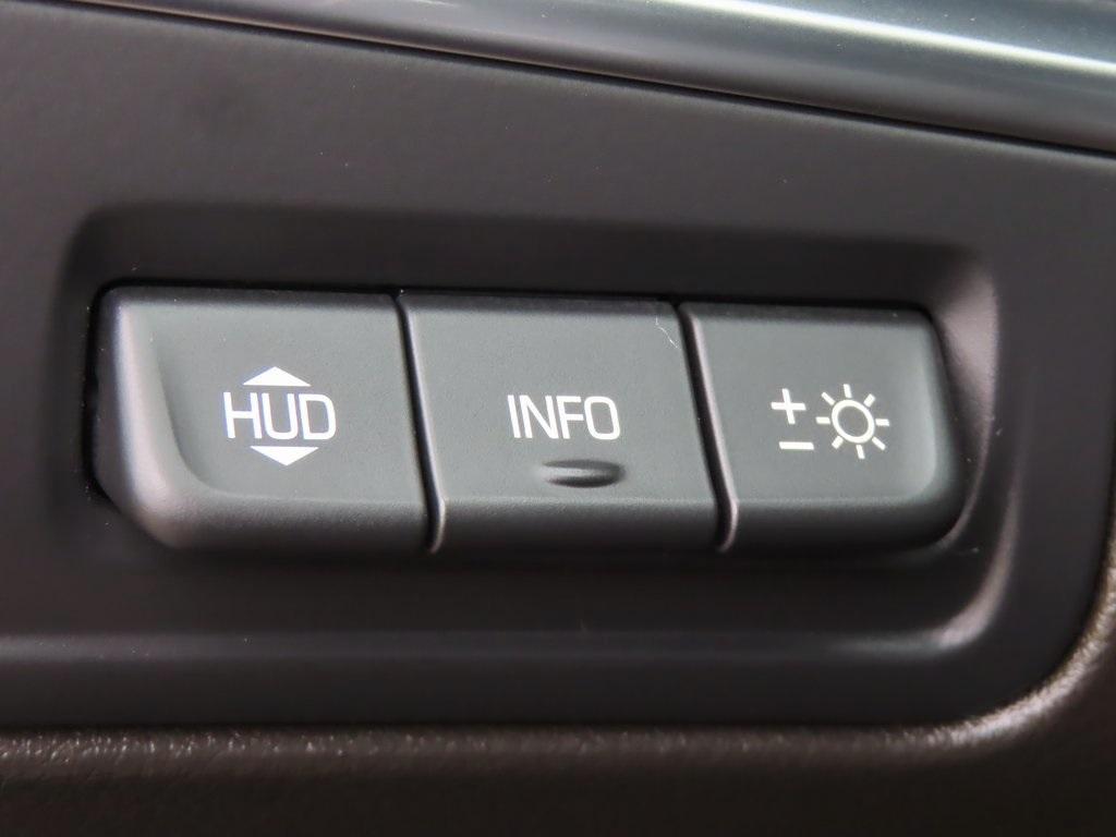 used 2022 Cadillac XT5 car, priced at $35,500