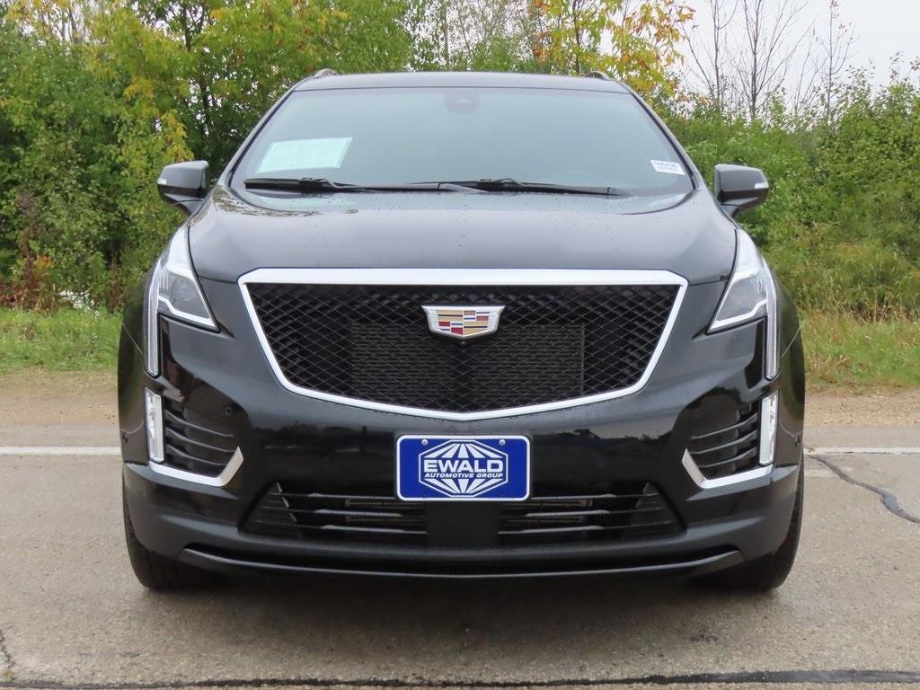used 2022 Cadillac XT5 car, priced at $35,500