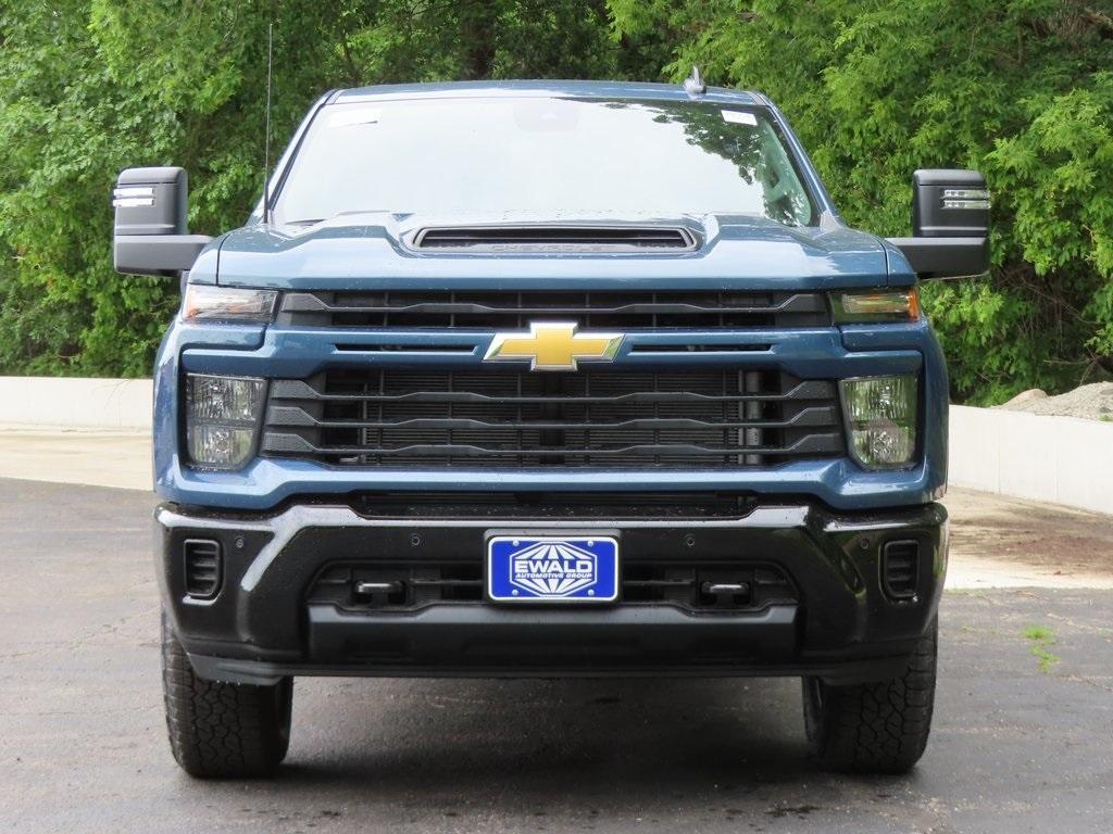 new 2025 Chevrolet Silverado 2500 car, priced at $55,869