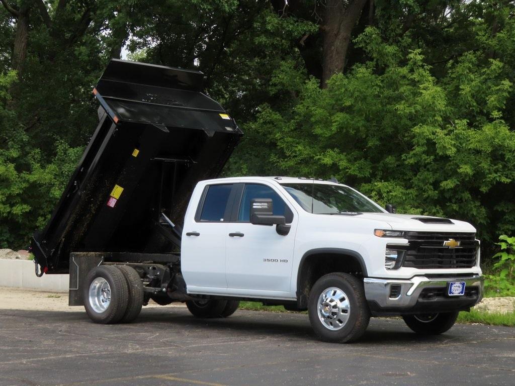 new 2025 Chevrolet Silverado 3500 car, priced at $75,503