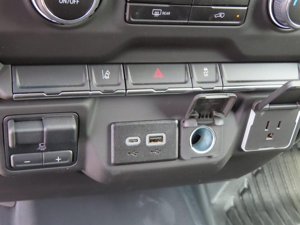 new 2025 Chevrolet Silverado 3500 car, priced at $75,503