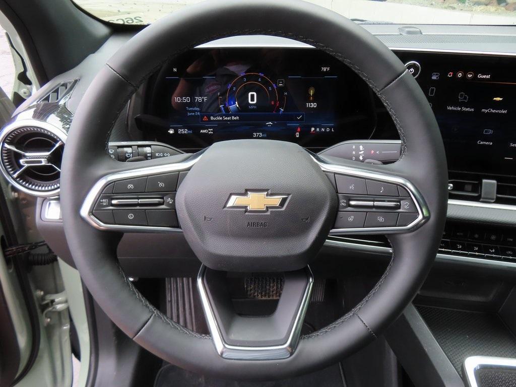 new 2026 Chevrolet Equinox car, priced at $34,290
