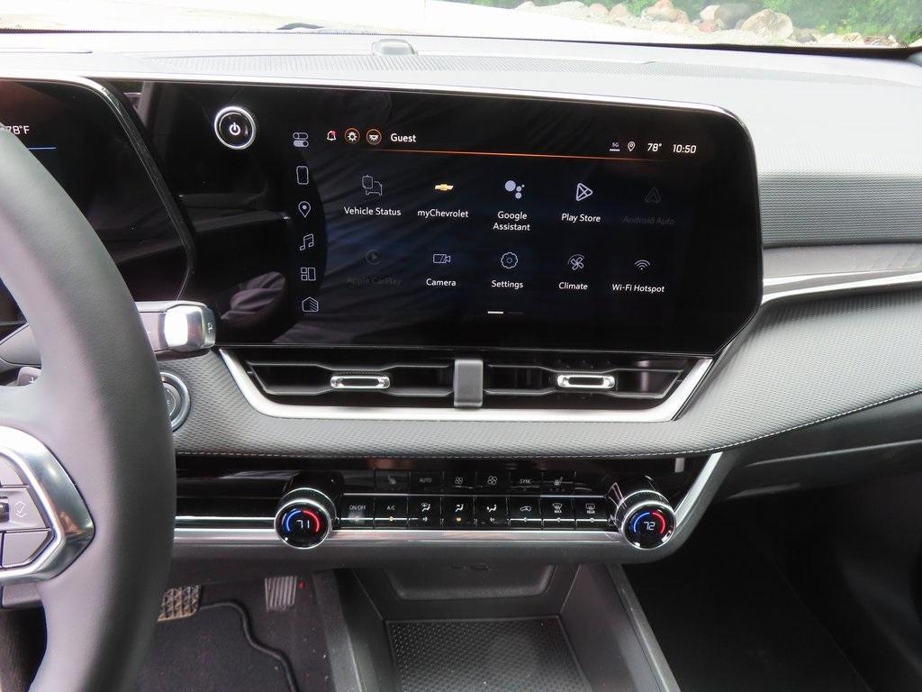 new 2026 Chevrolet Equinox car, priced at $34,290