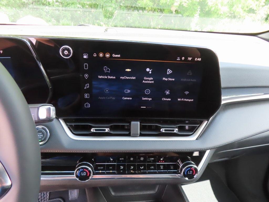 new 2026 Chevrolet Equinox car, priced at $34,640