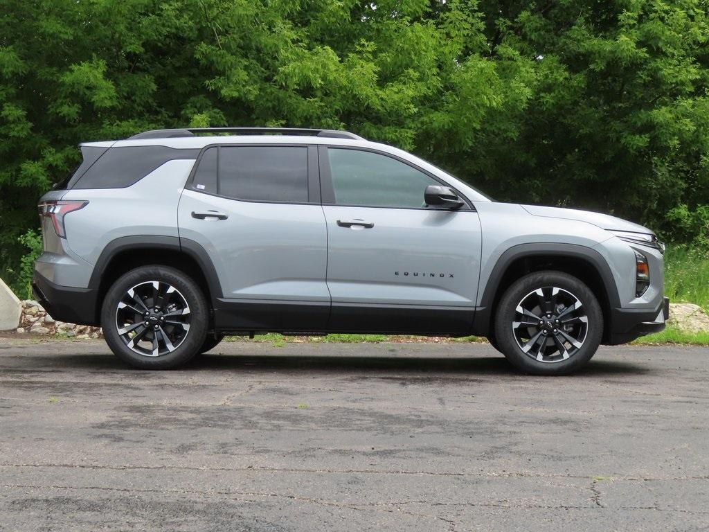 new 2026 Chevrolet Equinox car, priced at $38,063