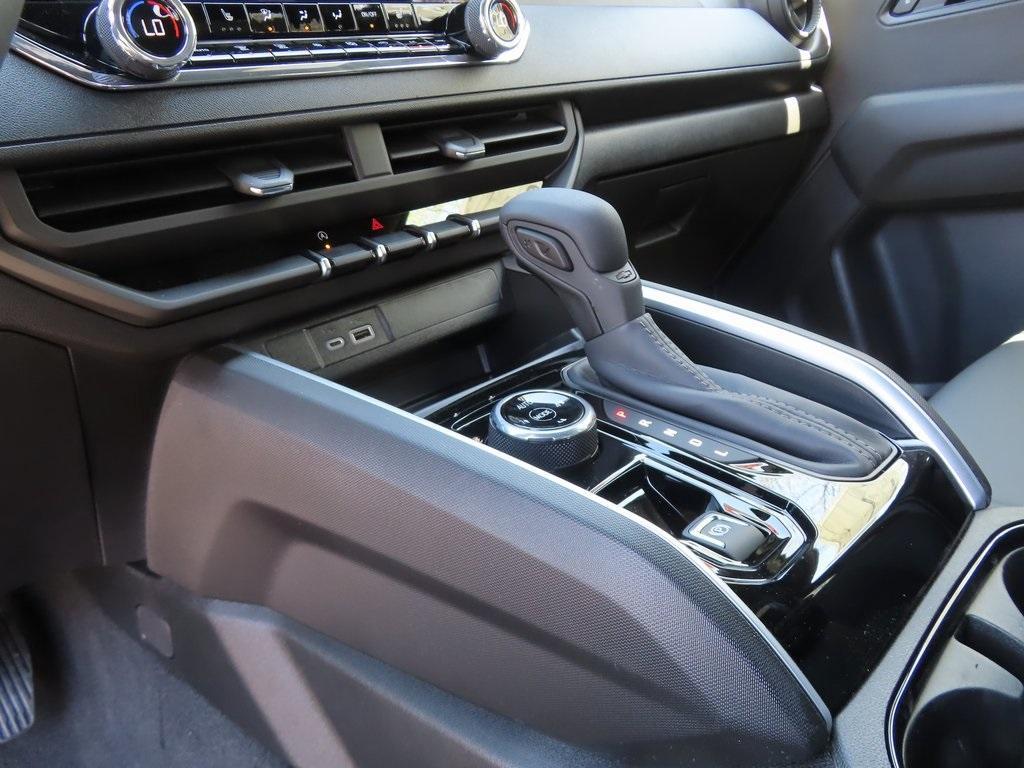 new 2025 Chevrolet Colorado car, priced at $44,570