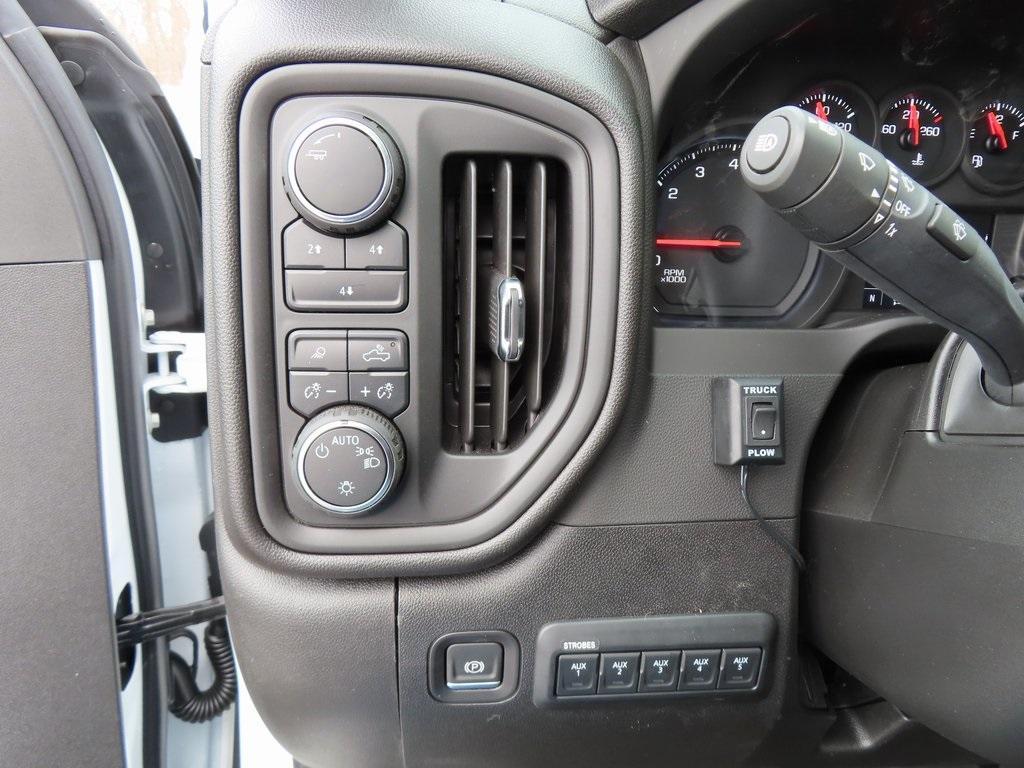 new 2025 Chevrolet Silverado 2500 car, priced at $64,674