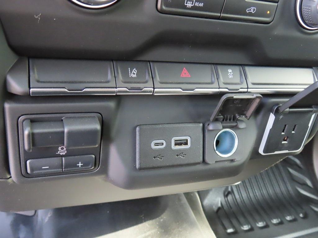 new 2024 Chevrolet Silverado 2500 car, priced at $62,900