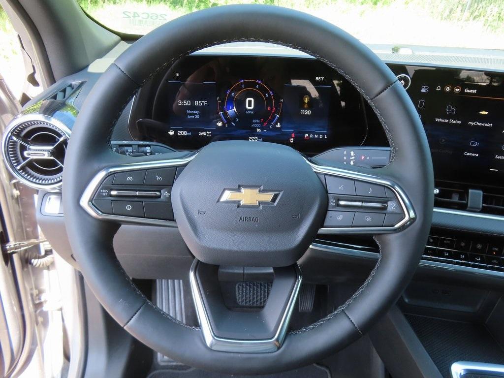 new 2026 Chevrolet Equinox car, priced at $35,333