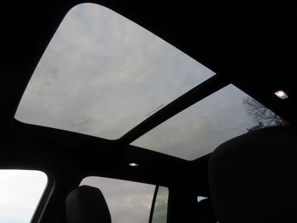 new 2026 Chevrolet Traverse car, priced at $59,438