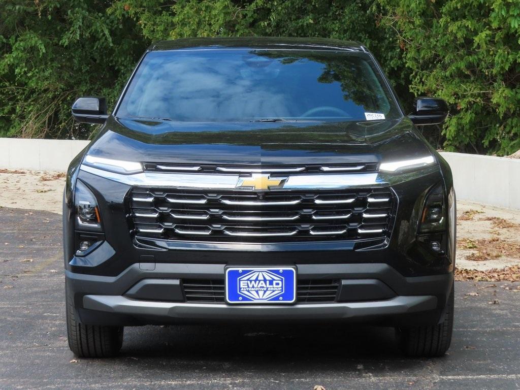 new 2026 Chevrolet Equinox car, priced at $33,490