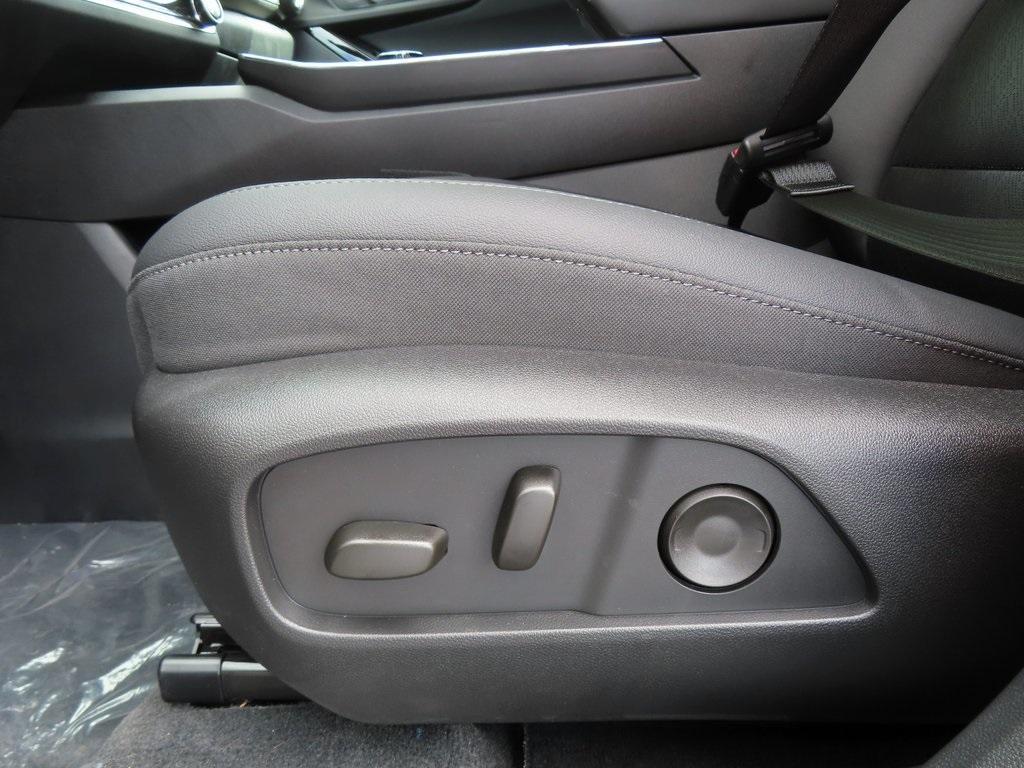 new 2026 Chevrolet Equinox car, priced at $33,490