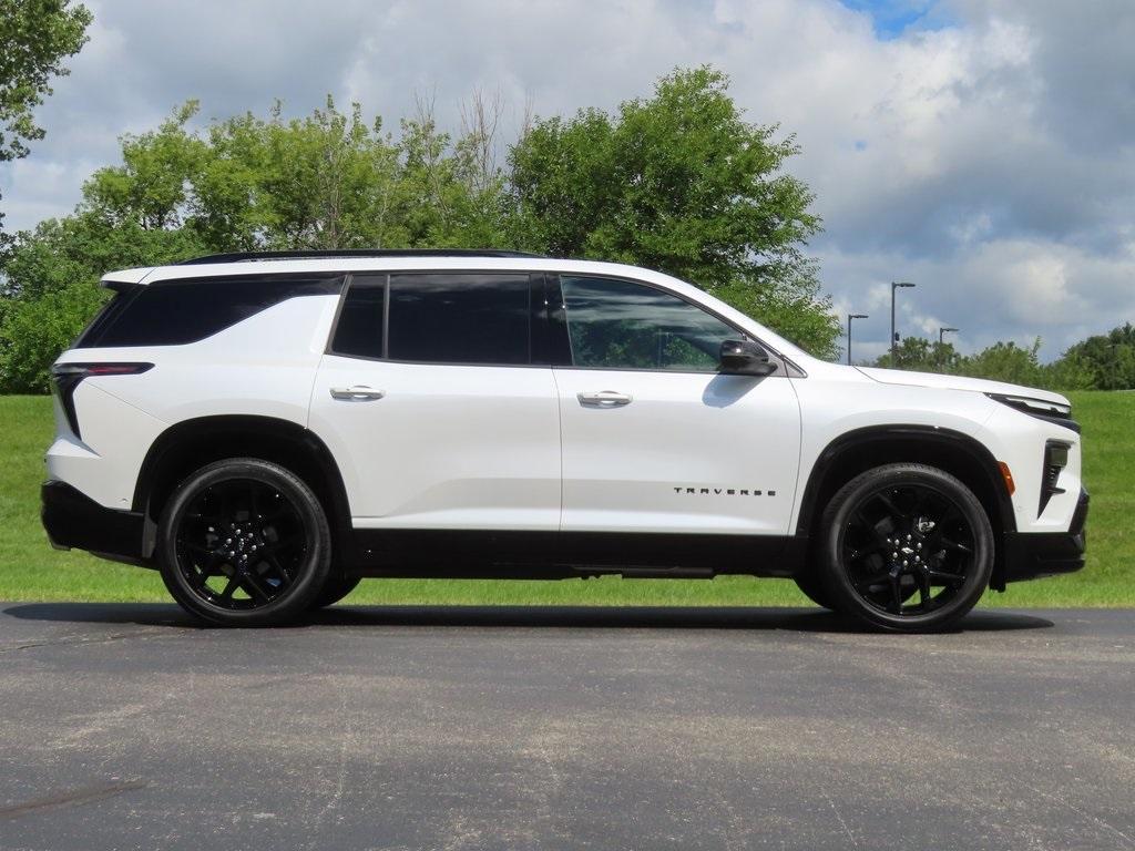 used 2024 Chevrolet Traverse car, priced at $53,995