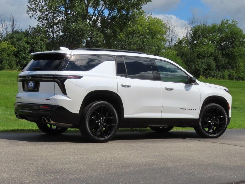 used 2024 Chevrolet Traverse car, priced at $53,995