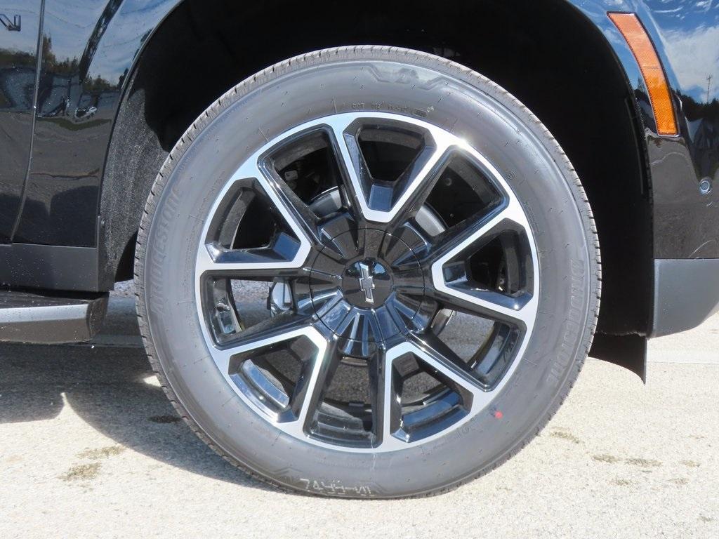 new 2026 Chevrolet Suburban car, priced at $88,990