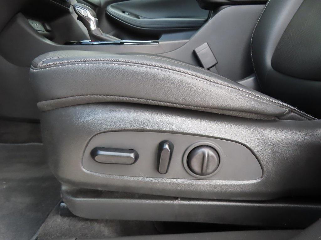 used 2022 Buick Encore GX car, priced at $22,400
