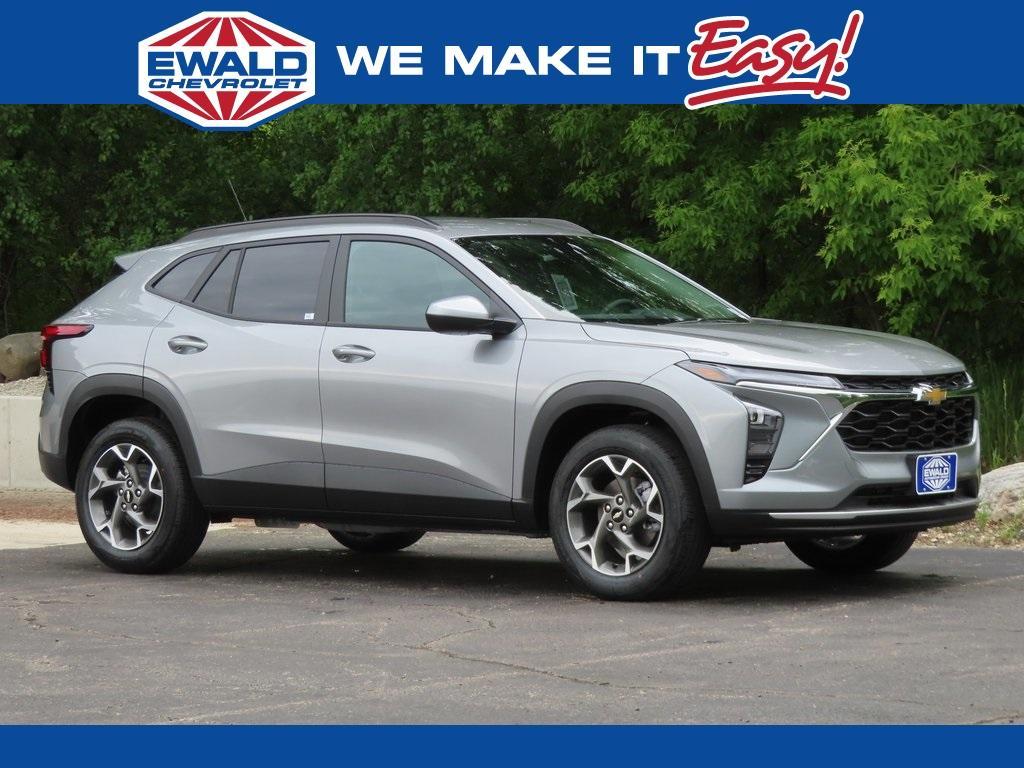 new 2025 Chevrolet Trax car, priced at $24,443