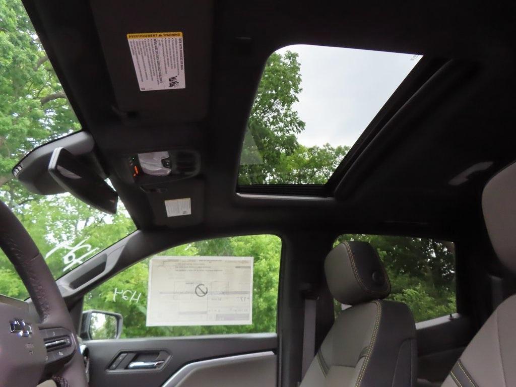 new 2025 Chevrolet Colorado car, priced at $52,744