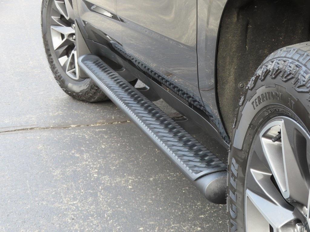 used 2023 Chevrolet Suburban car, priced at $63,990