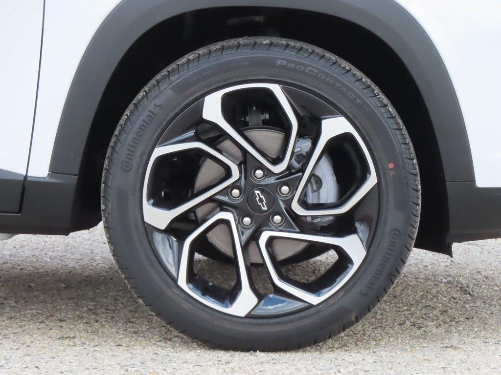 new 2025 Chevrolet Trax car, priced at $25,430