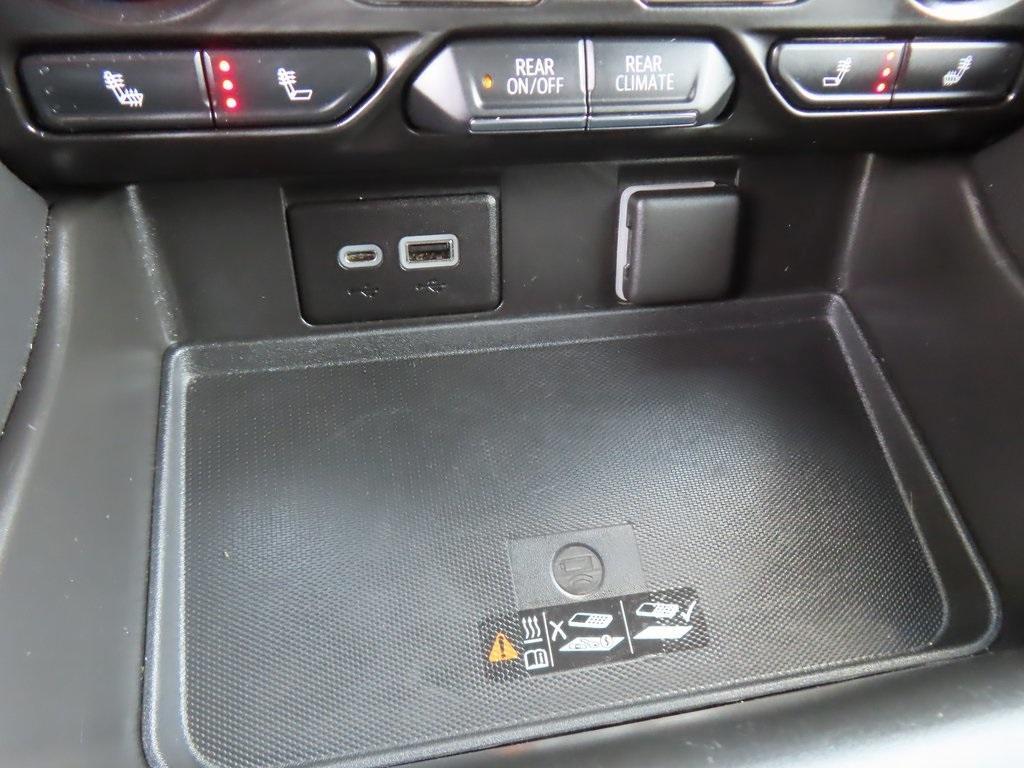 used 2022 Chevrolet Tahoe car, priced at $49,393
