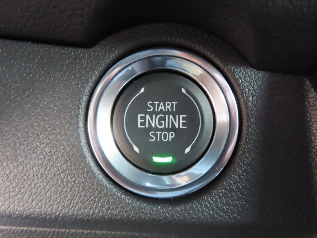 new 2025 Chevrolet Traverse car, priced at $59,095