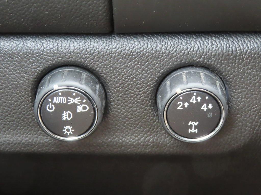 used 2016 Chevrolet Colorado car, priced at $14,995