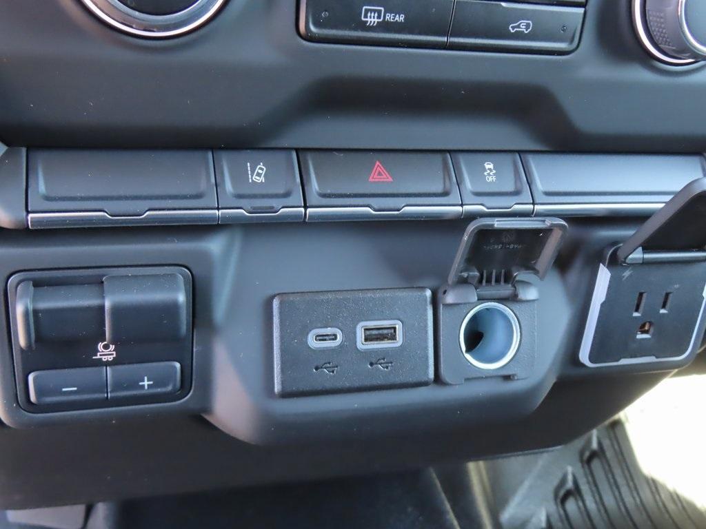 new 2025 Chevrolet Silverado 2500 car, priced at $67,973