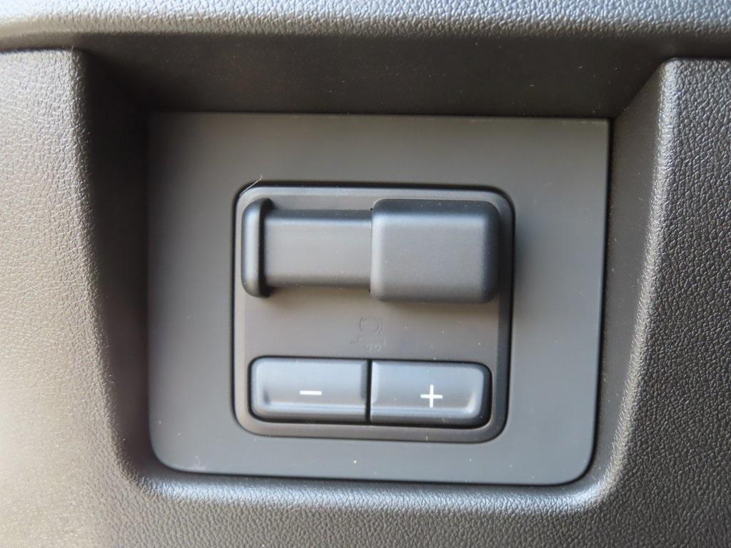 new 2025 Chevrolet Colorado car, priced at $34,432