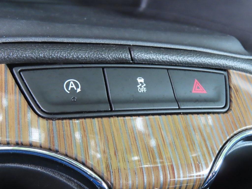 used 2023 GMC Acadia car, priced at $32,995