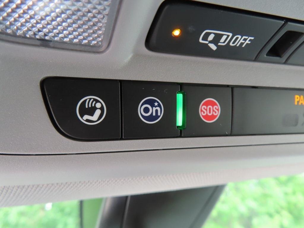 used 2023 GMC Acadia car, priced at $32,995