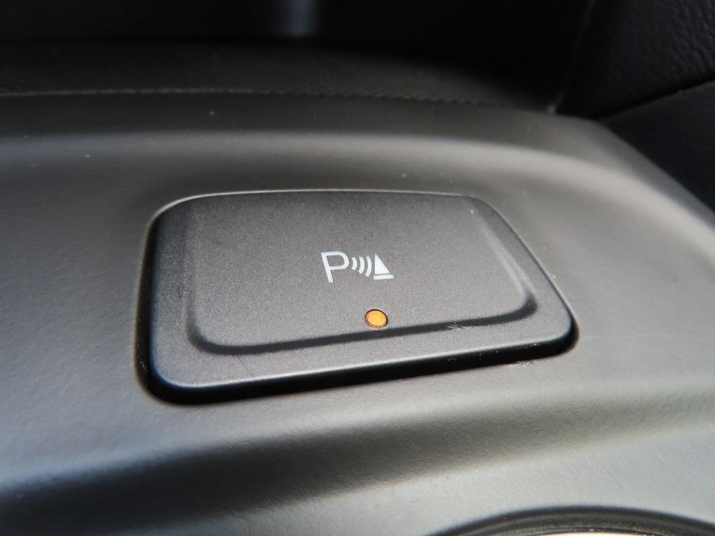 used 2024 Chevrolet Equinox car, priced at $24,834