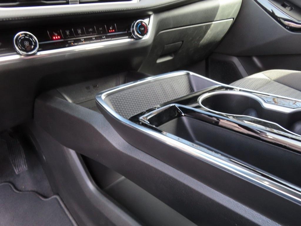 new 2025 Chevrolet Equinox car, priced at $30,730