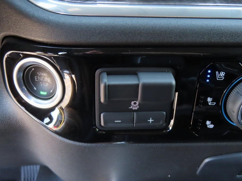 new 2025 Chevrolet Silverado 2500 car, priced at $70,050