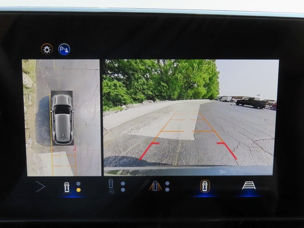new 2026 Chevrolet Equinox car, priced at $32,940