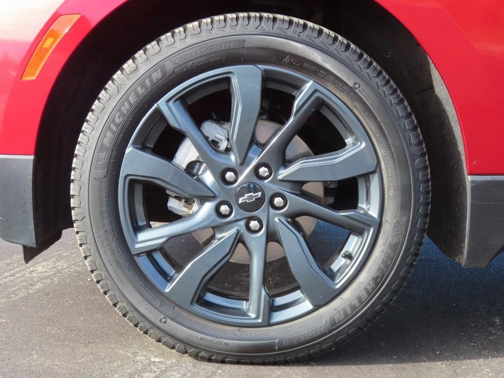 used 2023 Chevrolet Equinox car, priced at $21,669