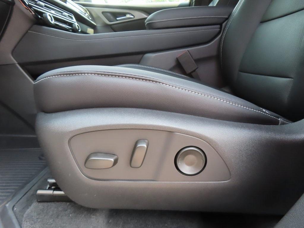 new 2026 Chevrolet Traverse car, priced at $49,639