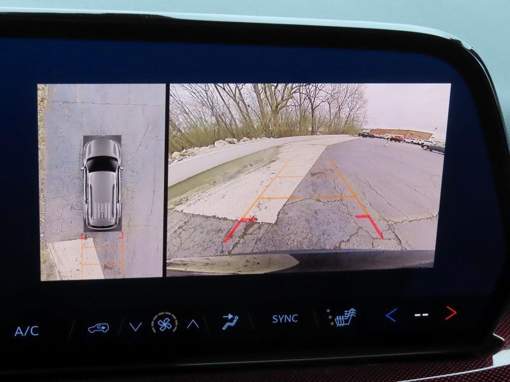 new 2025 Chevrolet Traverse car, priced at $54,855